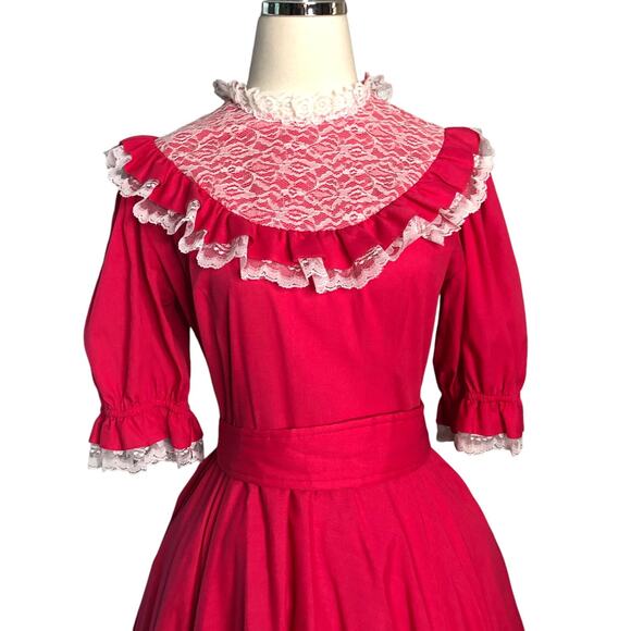 Vintage Square Dance Dress Red Lace Yoke Hand Sewn Circle Skirt Rockabilly - Picture 2 of 13